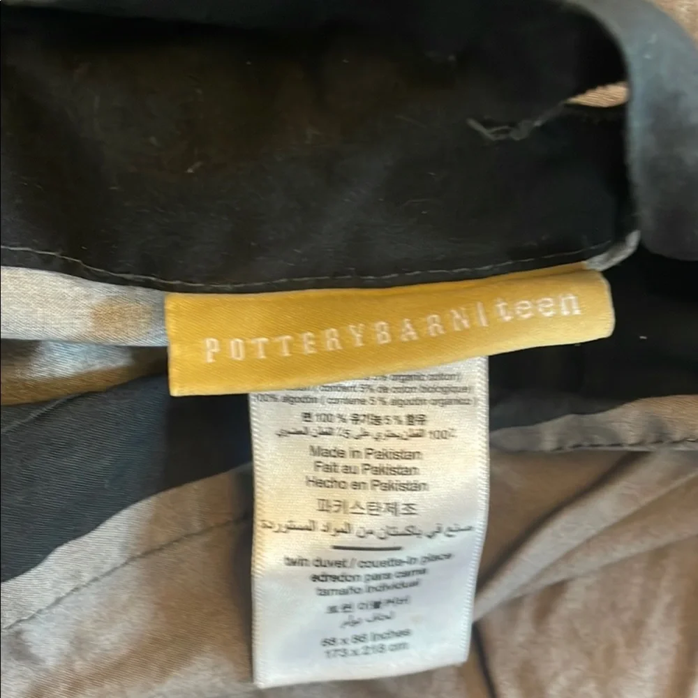 Pottery Barn College Teen Black and Gray Striped Duvet